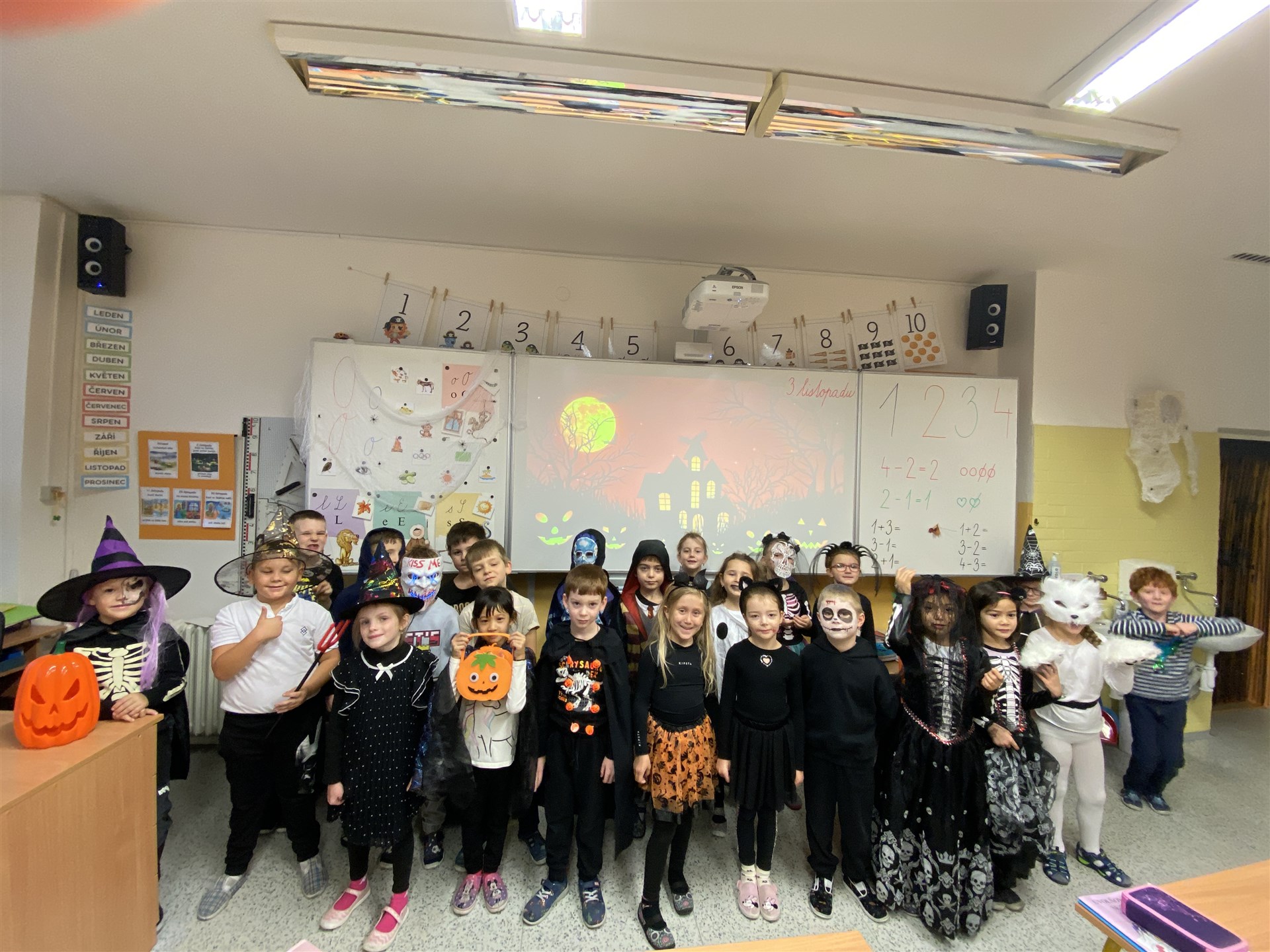 Halloween a dušičky v 1. B