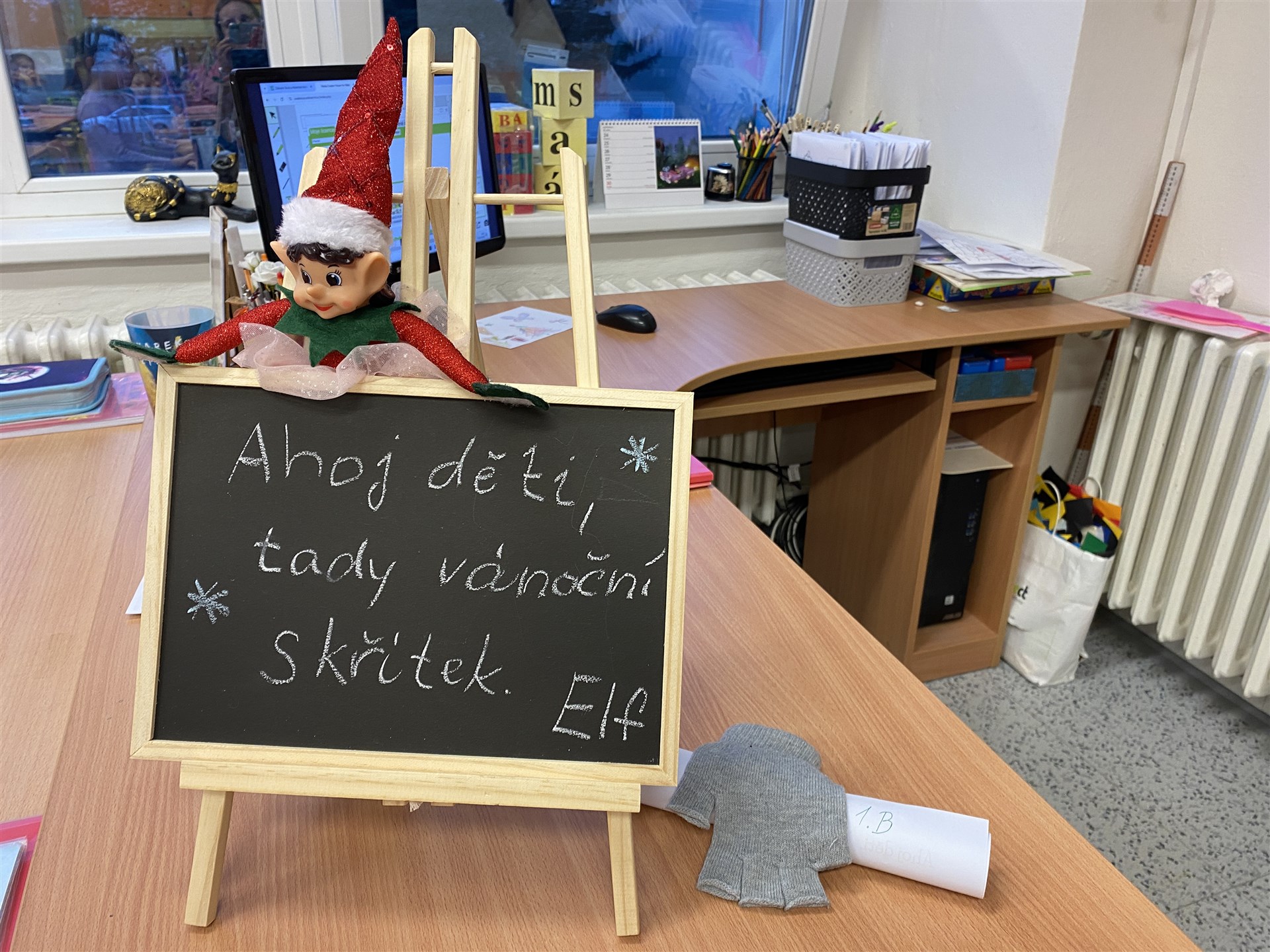 Vánoční elf Šprýmařík